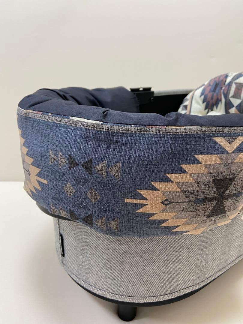 カートクッション　あごおき　あご乗せクッション　コンフォーター　ピロークッション