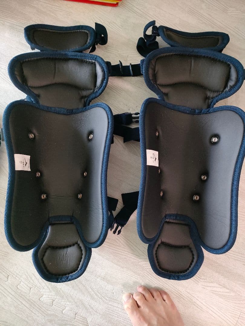 ミズノ　少年軟式用Sサイズ　キャッチャー防具 ネイビー