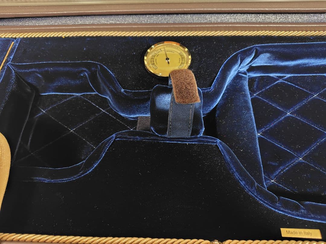 Musafia（ムサフィア） バイオリンケース Luxuryシリーズ