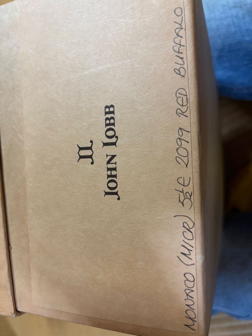 ジョン ロブ 赤 デッキシューズ