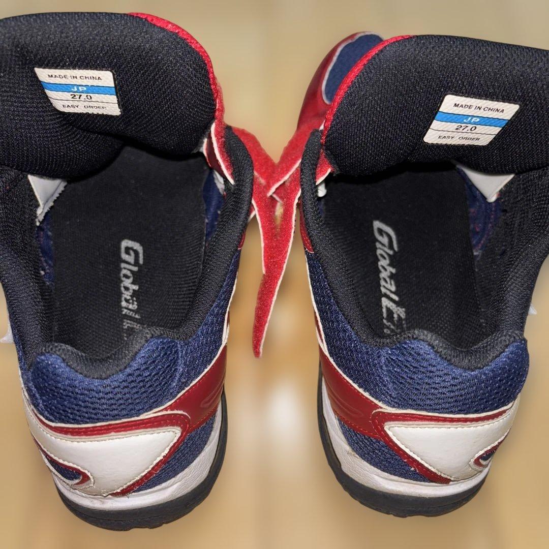 トレーニングシューズ