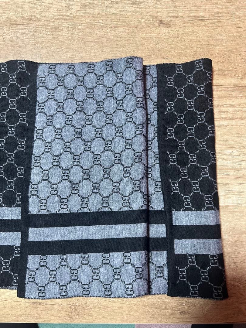 チェコスポーツGGパターン マフラー ブラック グレー最終値下げ