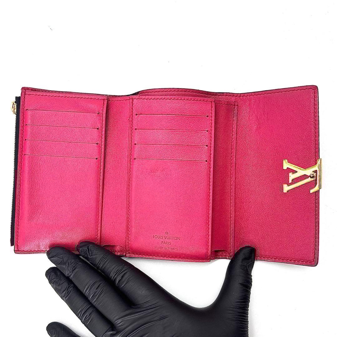 ルイヴィトン トリヨン カプシーヌ コンパクト 三つ折り財布 黒 ノワール