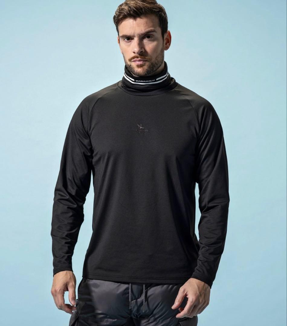 1PIU1UGUALE3 RELAX裏起毛ブランドロゴ ハイネック保温性/通気性