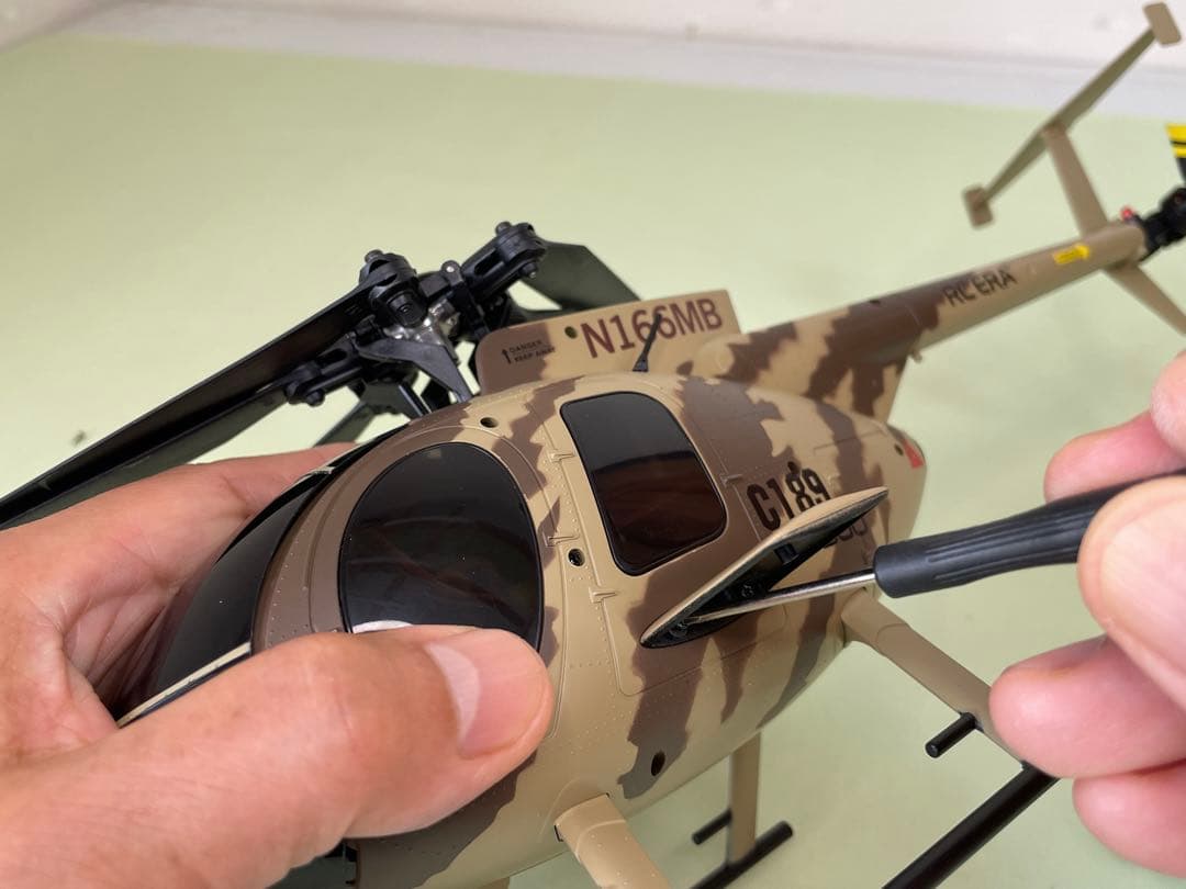 C189 MD500 迷彩色ヘリコプター