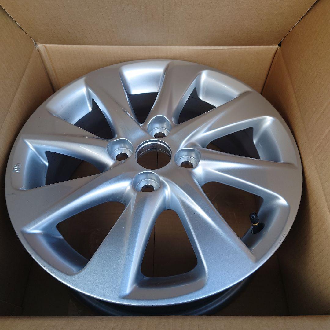 アクア　純正ホイル　15インチ