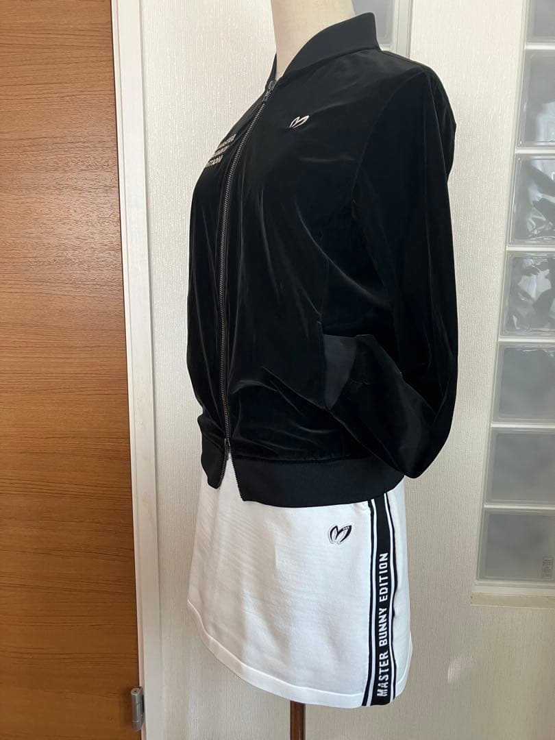 ★mari★ マスターバニー ベロア調ラミネートジャケット 黒