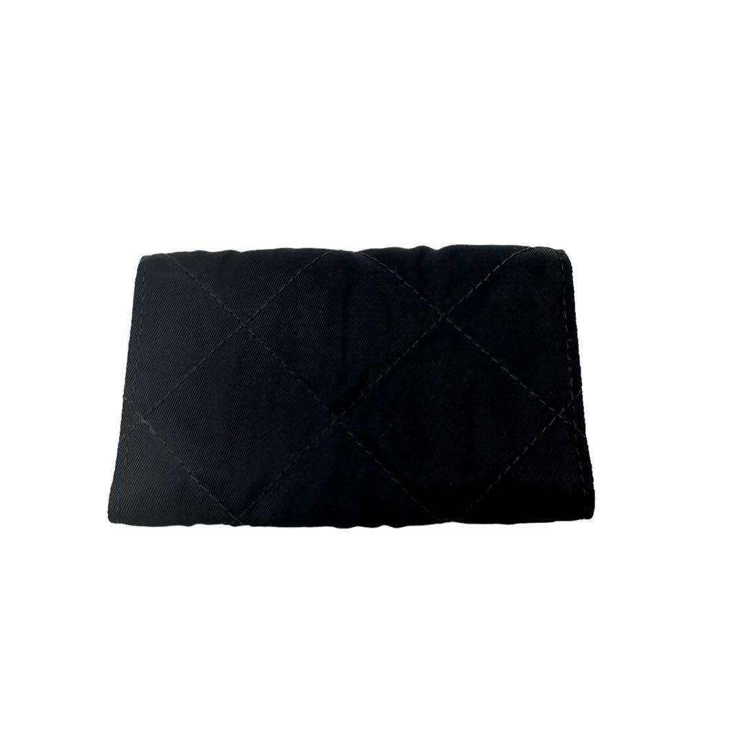 【PRADA】キーケース　６連　トライアングルロゴ　キルティング　ブラック