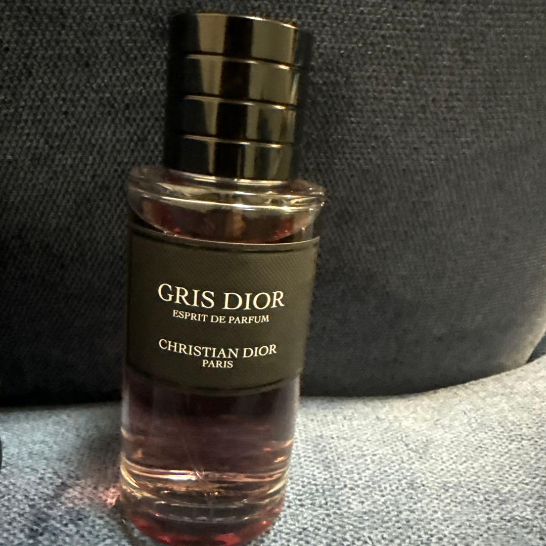 GRIS DIOR エスプリ・ド・パルファム