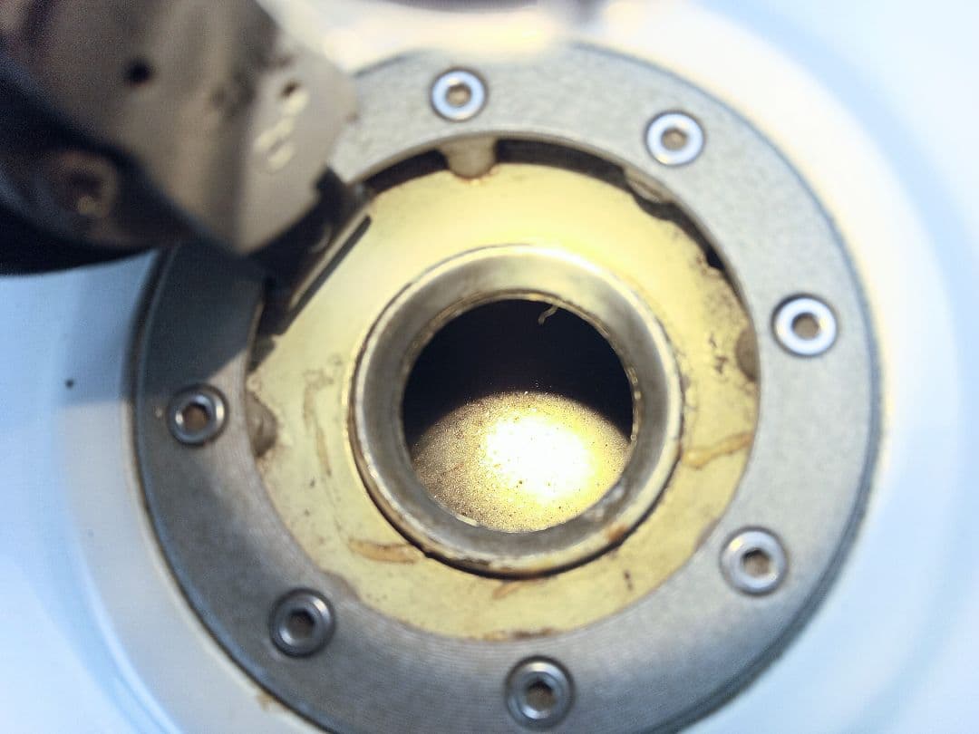 スズキ RGV250Γ VJ21 ガソリンタンク キー付き