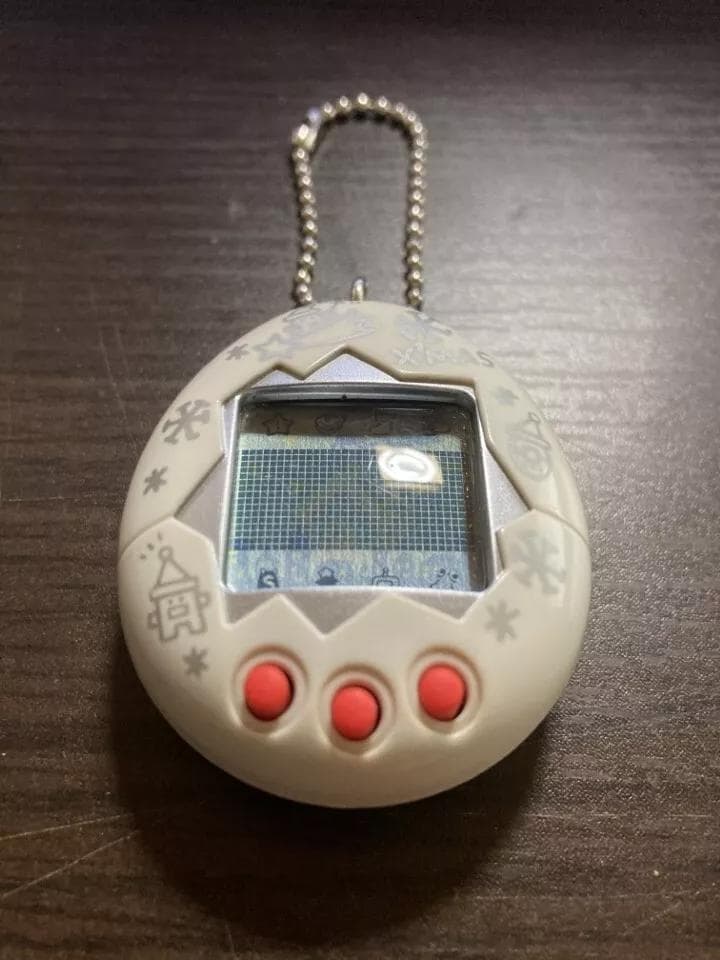 【動作確認済】バンダイ　たまごっち　サンタクロっち　ホワイト