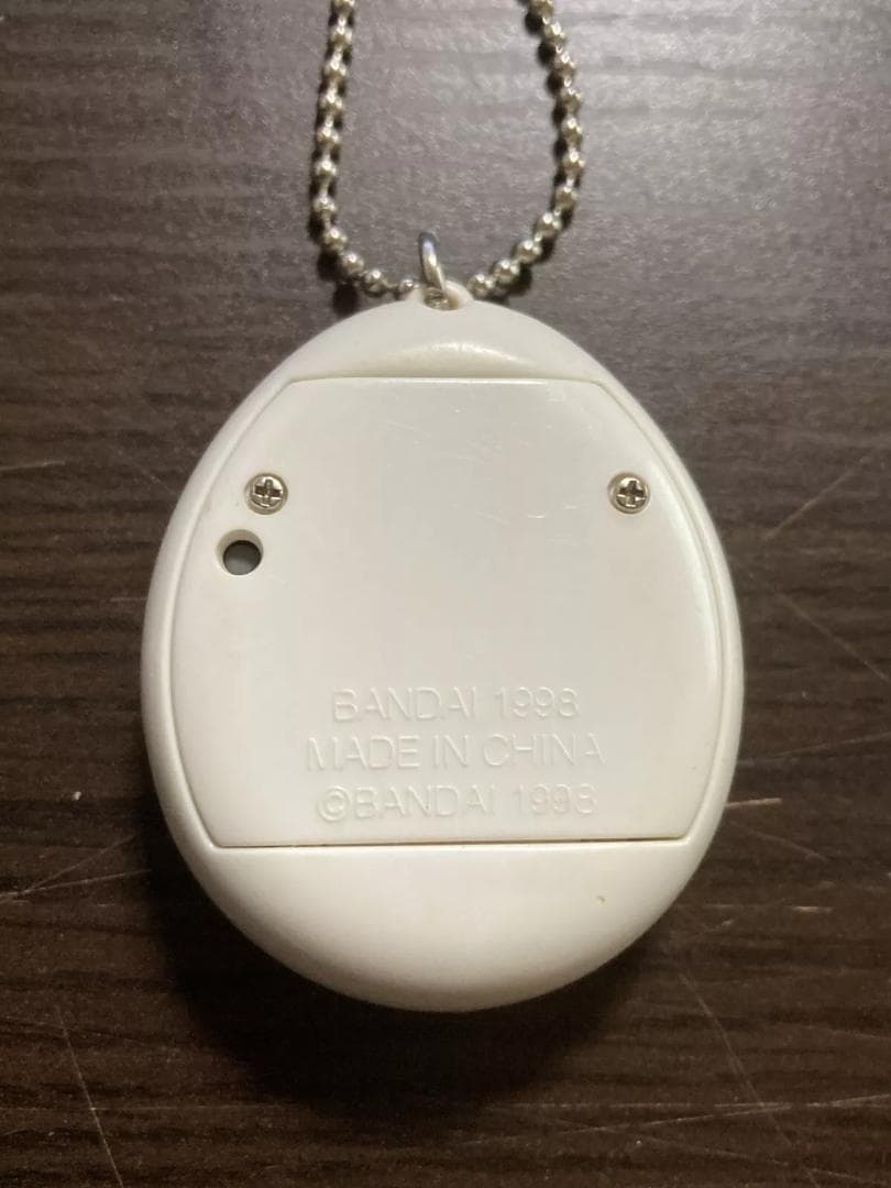 【動作確認済】バンダイ　たまごっち　サンタクロっち　ホワイト