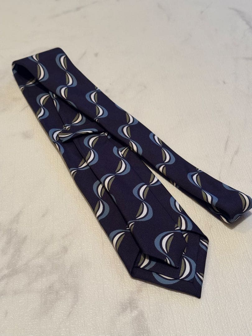 【新品未使用】Holliday & Brown ネクタイ ネイビー系