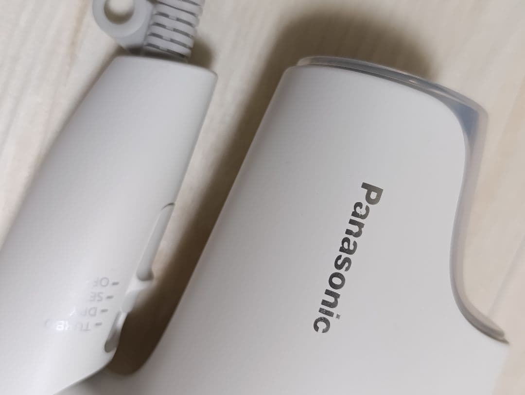 パナソニック ナノケア Panasonic EH-NA0G 21年製 WH