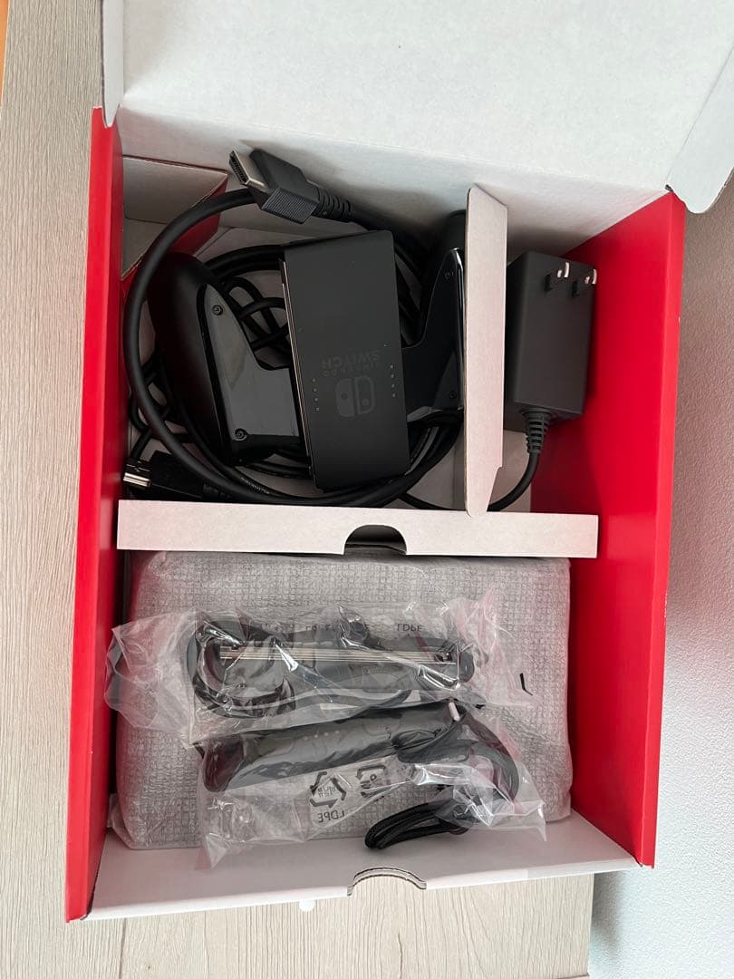 【美品】Nintendo switch ニンテンドースイッチ本体セット