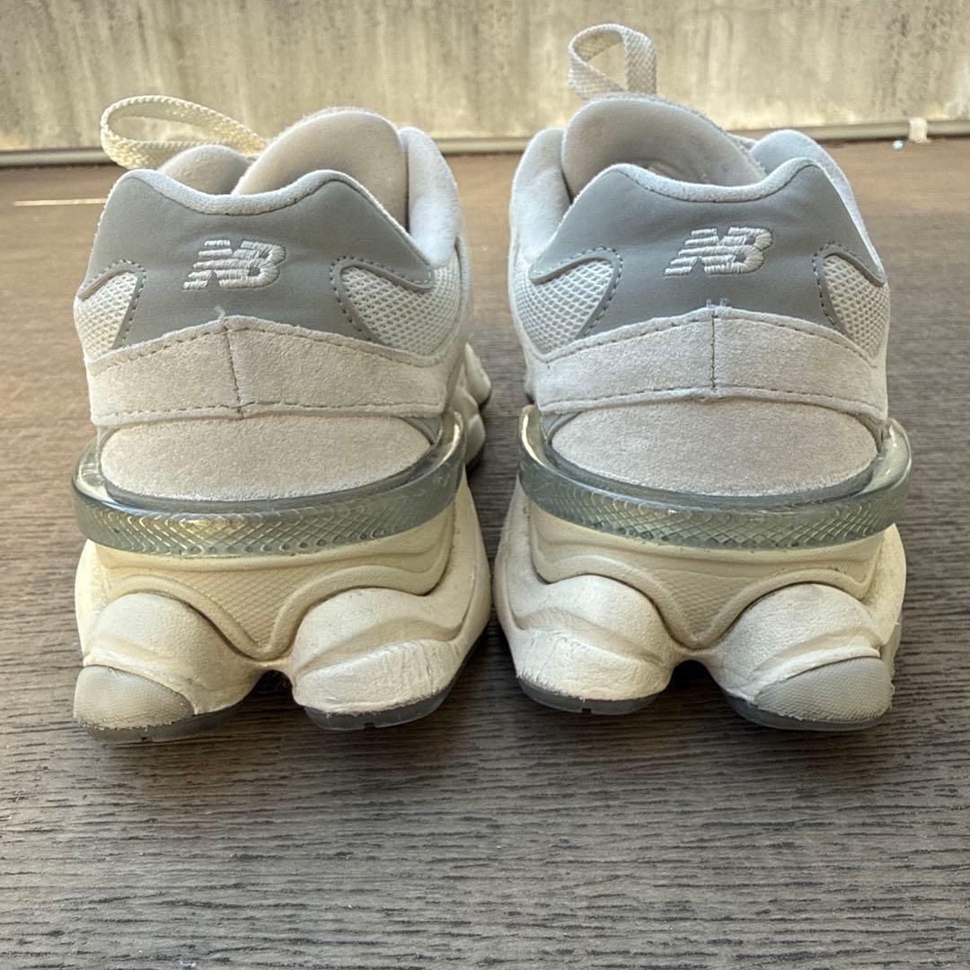 New Balance 9060 ホワイト スニーカー