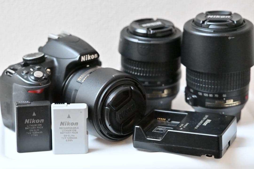 フィルムカメラ NIKON D3100