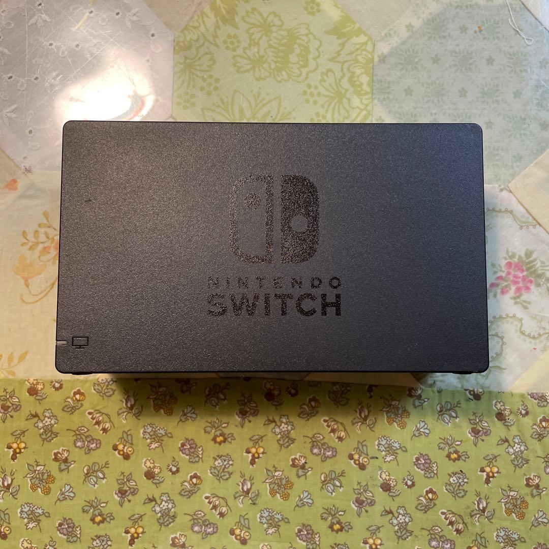 任天堂　Switch 初代