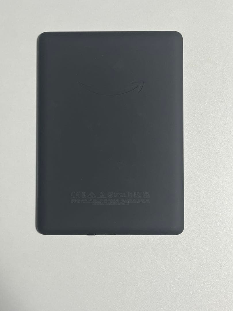 Kindle Paperwhite (16GB) 広告なし　カバー付き