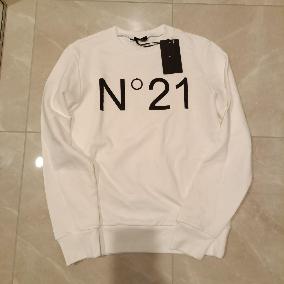 N°21 ホワイト トレーナー　新品