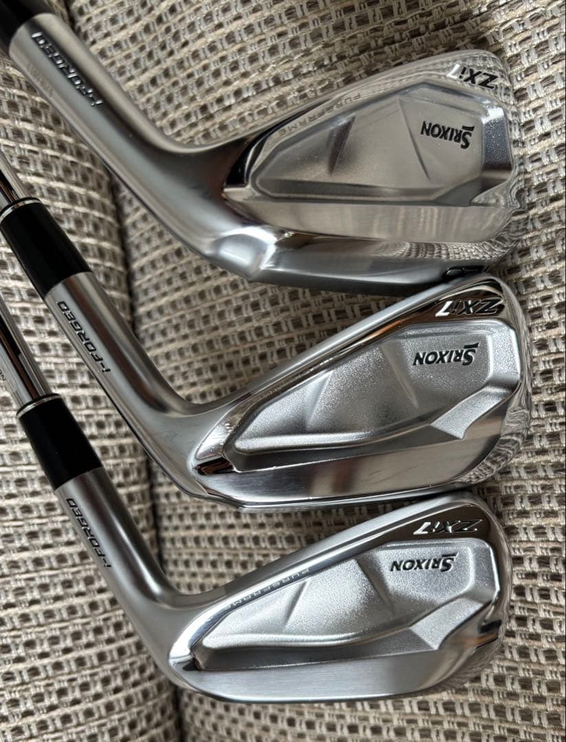 超美品　スリクソン ZXi7 modus3 105 DST 7-9 3本セット