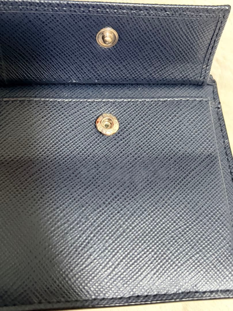 クララ PRADAサフィアーノレザー 二つ折り財布 箱付 証明カード付