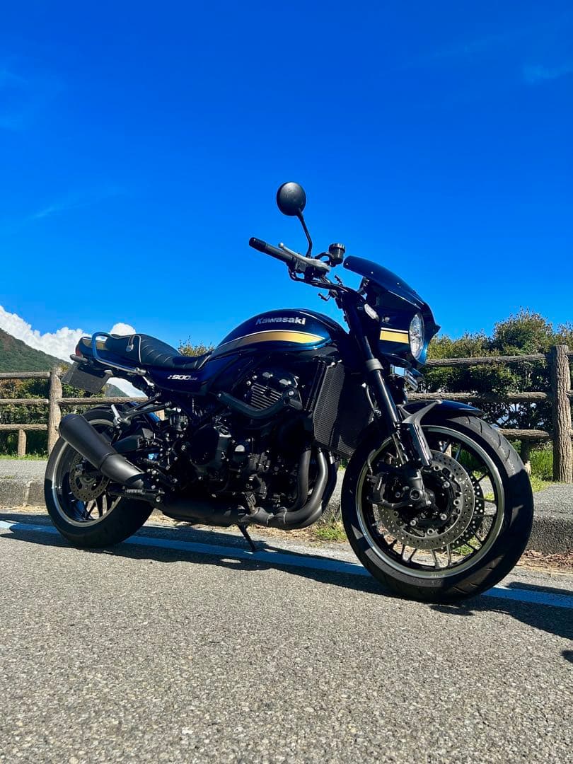 てちゅー Z900RS ビキニカウル　キャンディートーンブルー