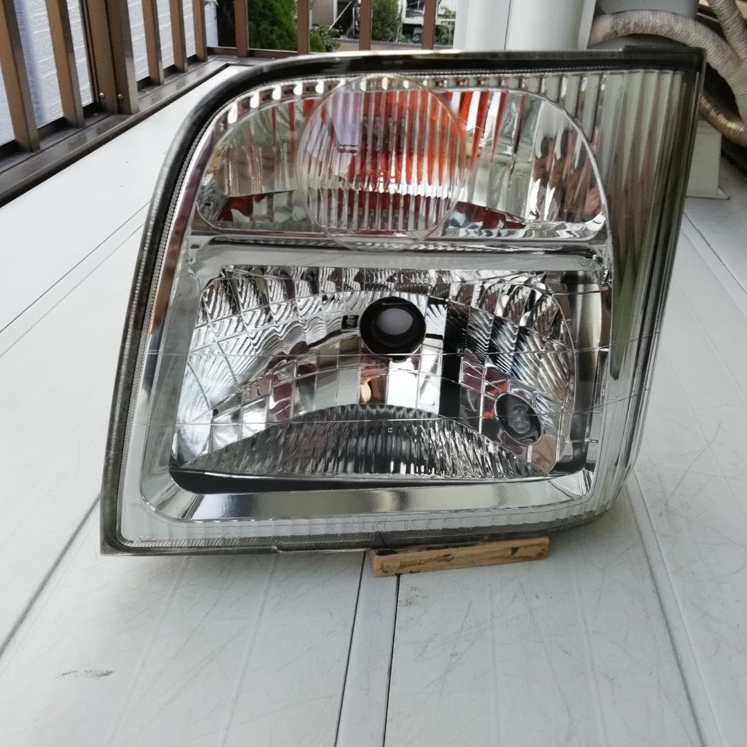 TT2 TT1 　サンバー ヘッドライト 左右 MITSUBA 　レベなし