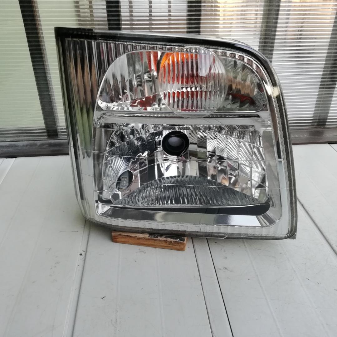 TT2 TT1 　サンバー ヘッドライト 左右 MITSUBA 　レベなし