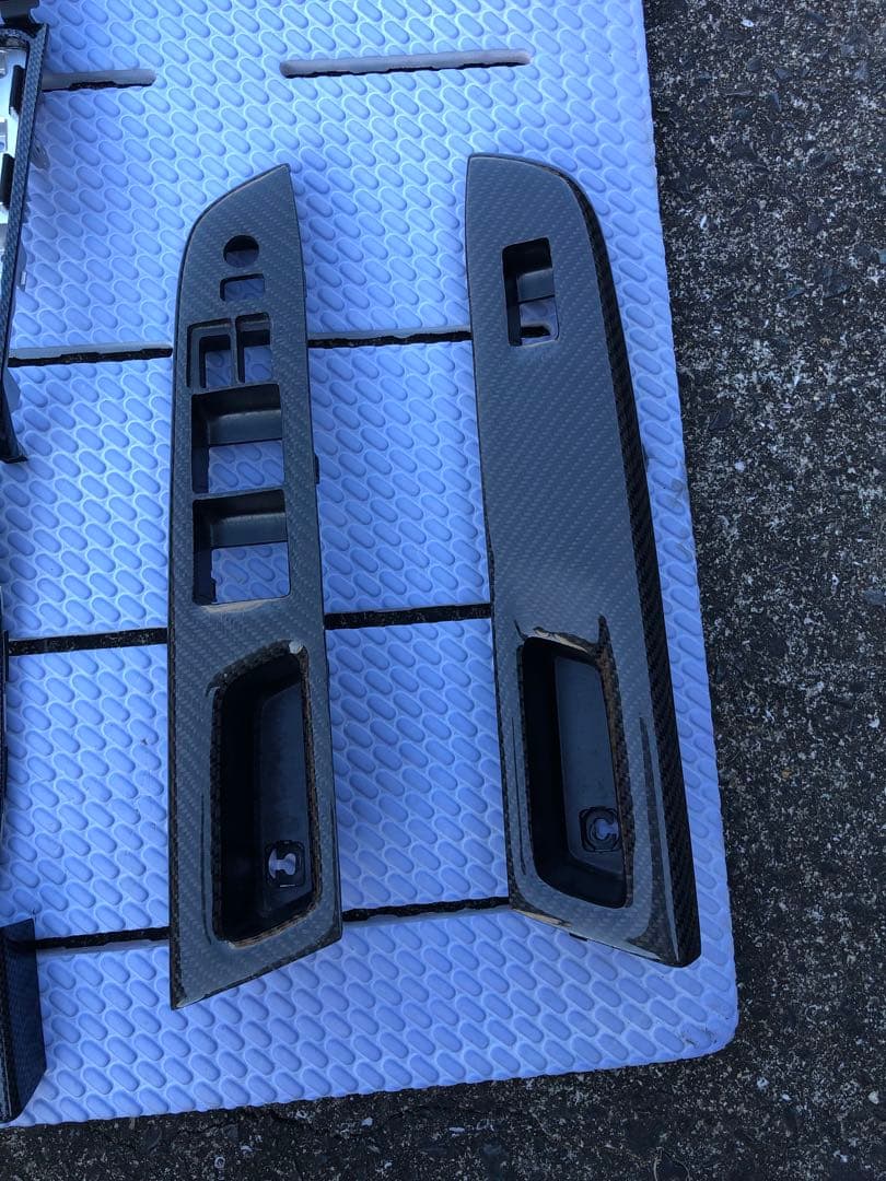 レヴォーグカーボン内装パーツセット