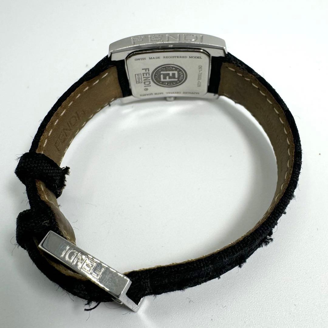 【稼動】FENDI腕時計 スクエア レディース 腕時計　7000L ズッカベルト