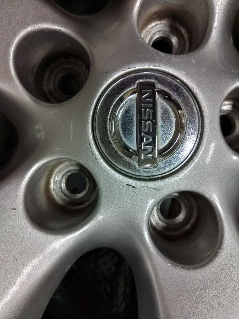 エクストレイル T31 18インチ 純正ホイール