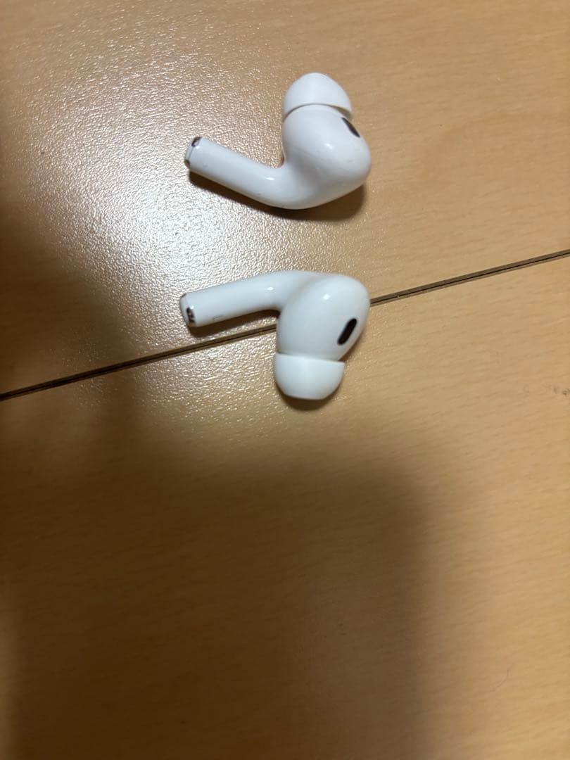 AirPods Pro第二世代　Lightningタイプ