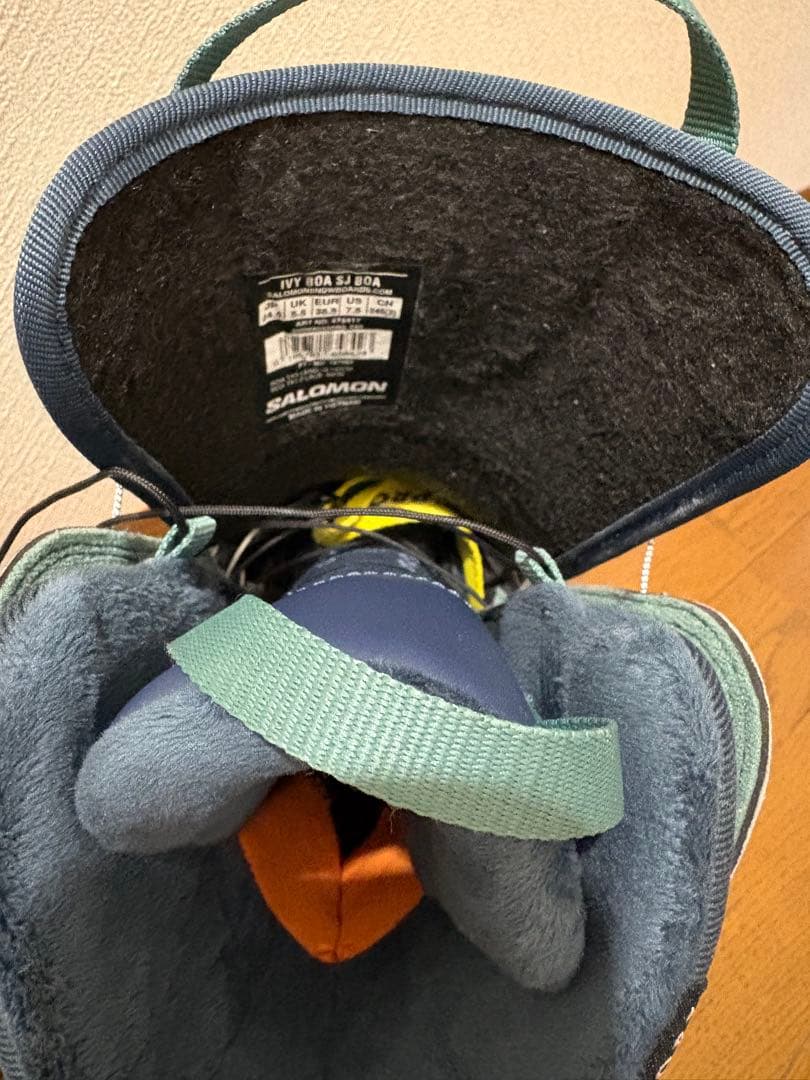 SALOMON サロモン スノーボードブーツIVY BOA SJ BOA24.5
