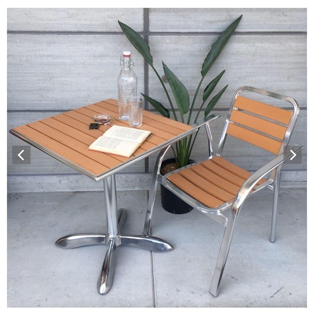 正方形テーブル