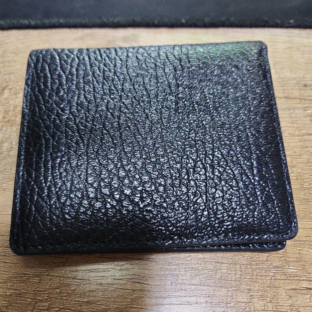 黒レザー 二つ折り財布