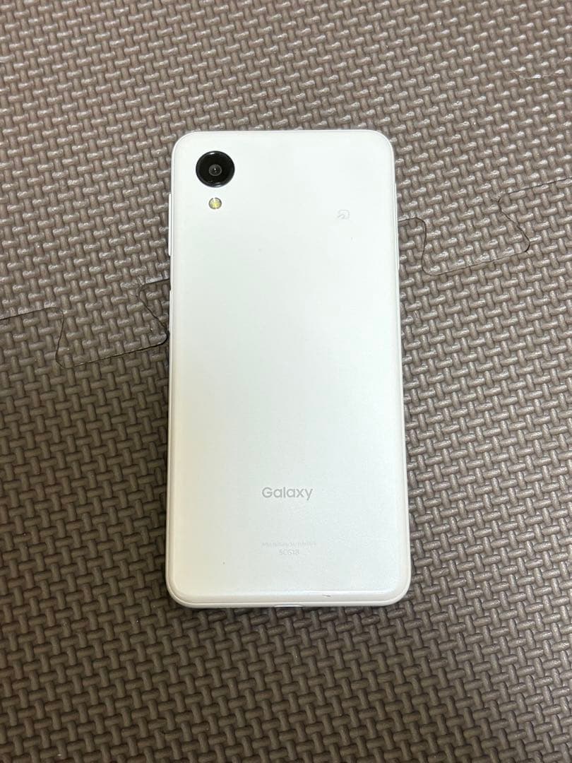Galaxy A23 5Gスマートフォン本体 ホワイト