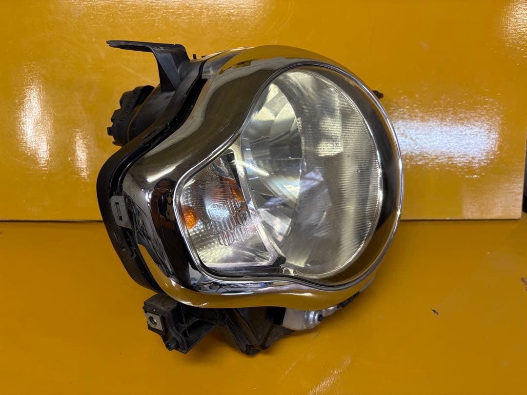 スズキ MR31S MR41S ハスラー 純正ヘッドライト右/ハロゲン