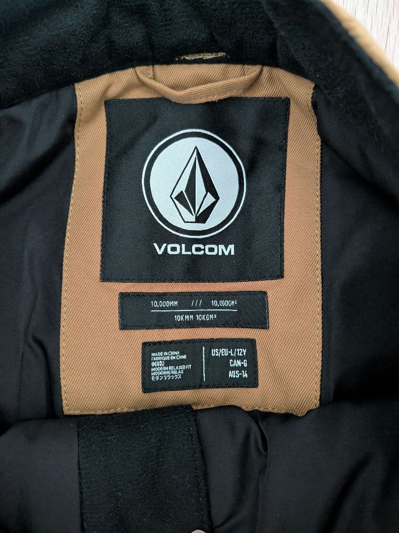 美品☆ボルコム スノーボードウェア パンツ