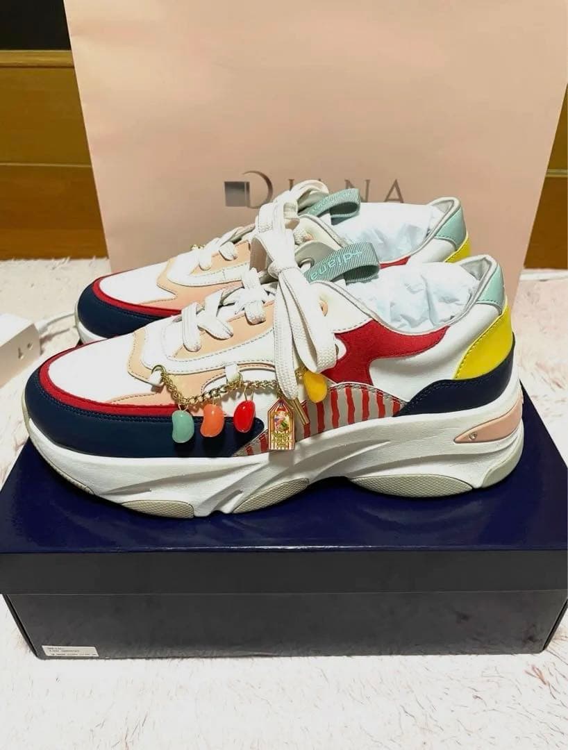 Harry Potter バーティー・ボッツの百味ビーンズダッドスニーカー新品