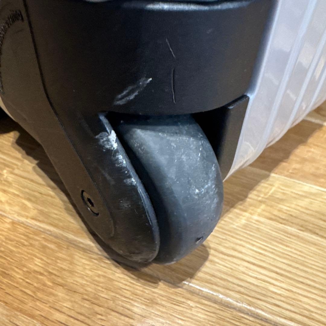 バッグ REMOWA SALSA CABIN TROLLEY IATA 33L