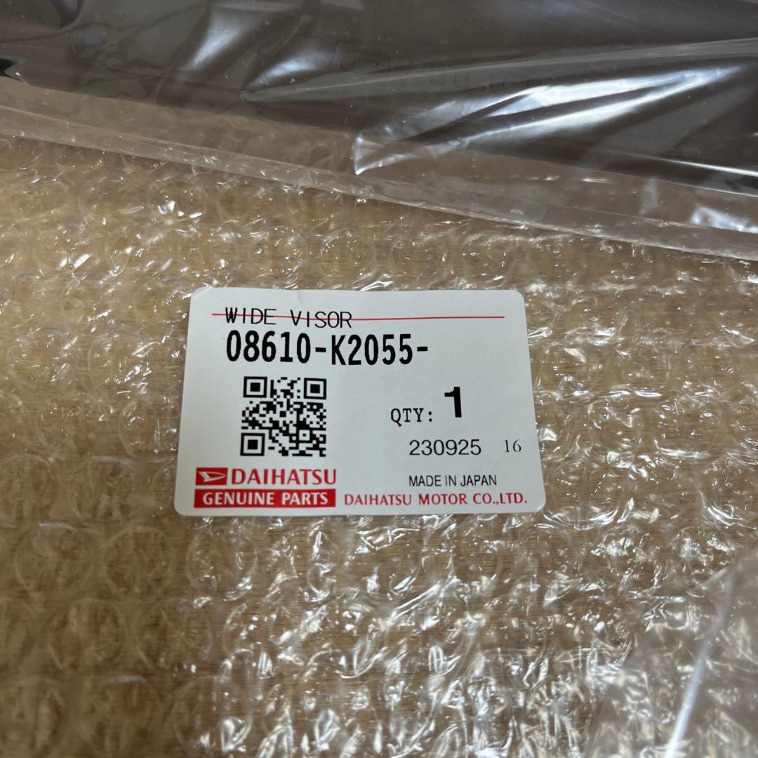 ダイハツ タント純正ワイドバイザー