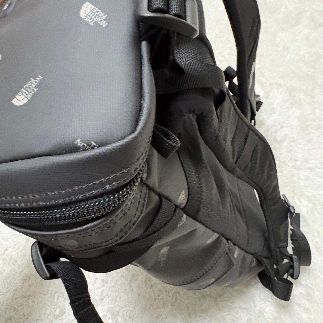 希少　美品　ノースフェイス　ヒューズボックス2 トスロゴプリント　TP　30L