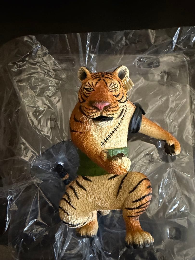 ワンピース フィギュアーツZERO Artist Special ゾロ as 虎