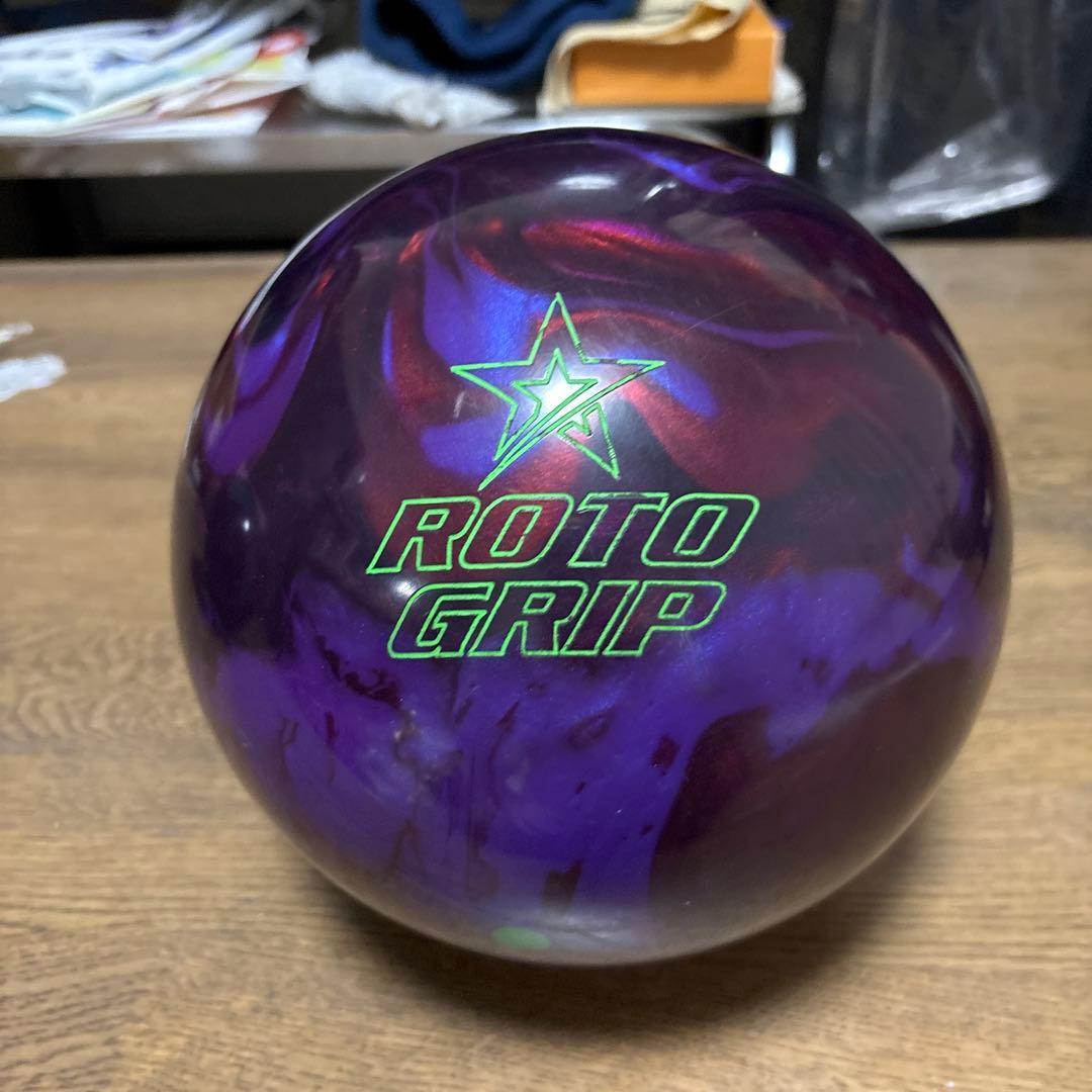 GREMLIN ボウリングボール 紫色 14ポンド