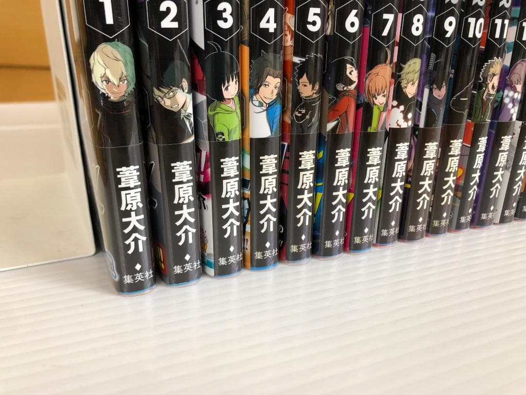 美品　ワールドトリガー　全巻　初版　帯　冊子　特典　ポスト　カード　イラスト