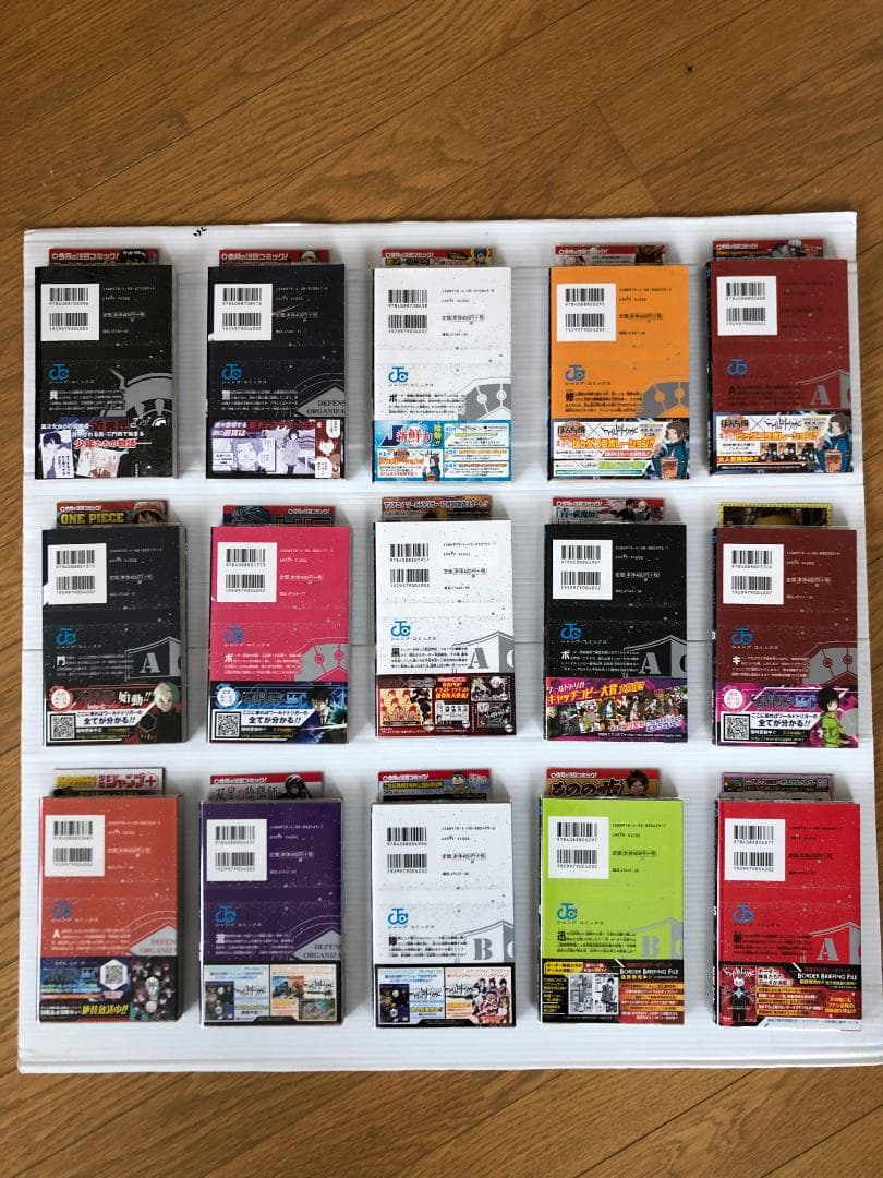 美品　ワールドトリガー　全巻　初版　帯　冊子　特典　ポスト　カード　イラスト