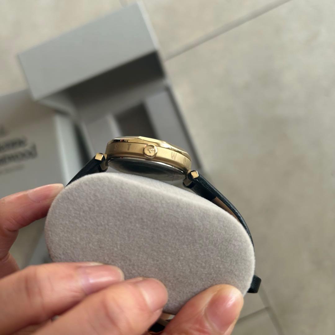 VivienneWestwood　腕時計　トラファルガー　オーブ　ブラック　箱付