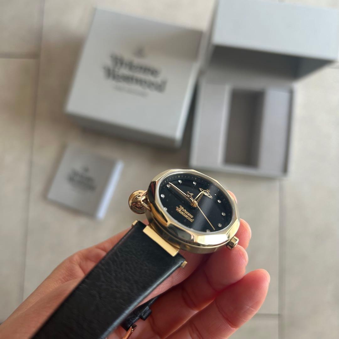 VivienneWestwood　腕時計　トラファルガー　オーブ　ブラック　箱付