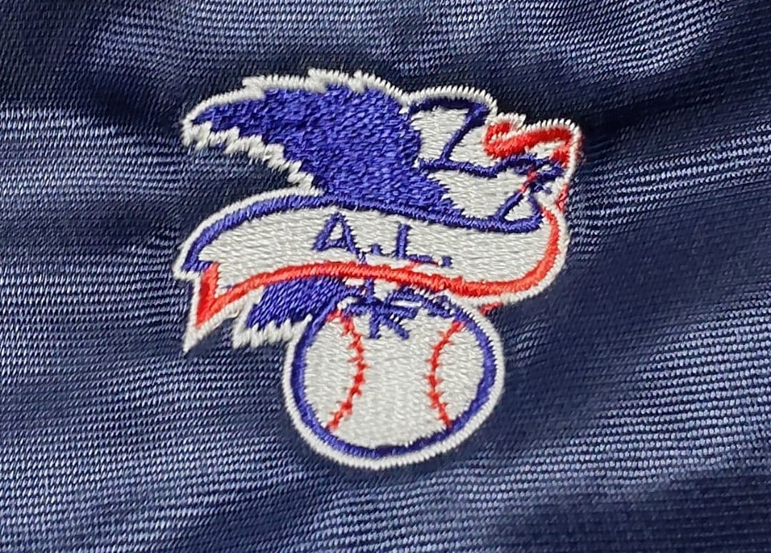 美品【Majestic】90s ニューヨーク ヤンキース スタジャン 紺 XL